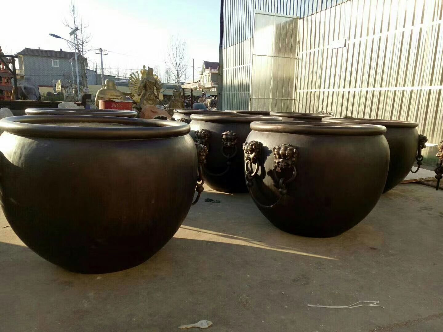 铜雕大缸